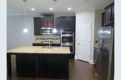 536 Wolf Pack Lane, Atlanta, GA 30349 - Photo 2