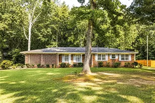 802 S Cherokee Road S, Social Circle, GA 30025 - Photo 1