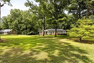 802 S Cherokee Road S, Social Circle, GA 30025 - Photo 2