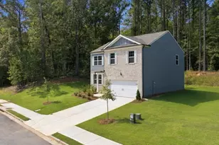 8169 Coldstream Dr, Fairburn, GA 30213 - Photo 2