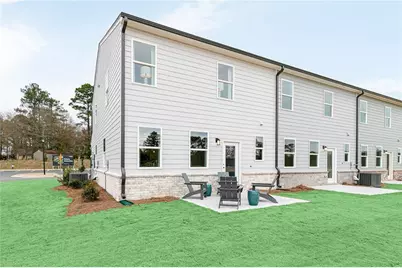 547 Raelyns Way, Loganville, GA 30052 - Photo 32
