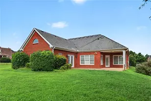 17 Windermere Bend NW, Cartersville, GA 30120 - Photo 2