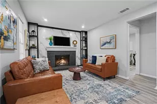 4584 Garden Hills Dr, Stone Mountain, GA 30083 - Photo 10