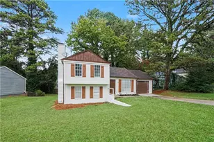4584 Garden Hills Dr, Stone Mountain, GA 30083 - Photo 24