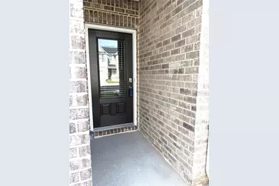 401 Lanier Circle, Woodstock, GA 30189 - Photo 2