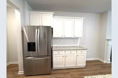 401 Lanier Circle, Woodstock, GA 30189 - Photo 8