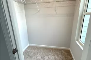 401 Lanier Cir, Woodstock, GA 30189 - Photo 32