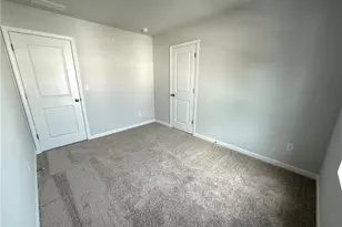 401 Lanier Cir, Woodstock, GA 30189 - Photo 30