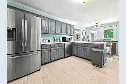 1745 Peachcrest Drive, Lawrenceville, GA 30043 - Photo 14