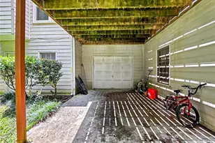 1745 Peachcrest Dr, Lawrenceville, GA 30043 - Photo 28