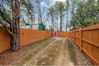 414 Charles Place, Roswell, GA 30075 - Photo 34