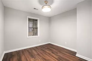 1643 Mary George Ave NW, Atlanta, GA 30318 - Photo 10