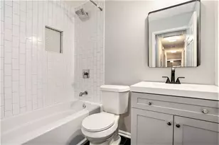 1643 Mary George Ave NW, Atlanta, GA 30318 - Photo 8