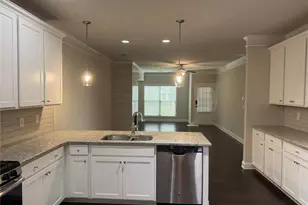 3772 Ledgemont Dr, Suwanee, GA 30024 - Photo 12