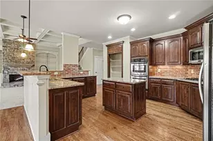 2435 Retreat Point Pkwy, Hoschton, GA 30548 - Photo 16