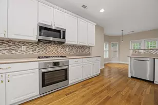 1943 Regency Cove Ct, Atlanta, GA 30341 - Photo 8