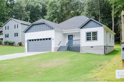 135 Harriette Drive, Stockbridge, GA 30281 - Photo 2
