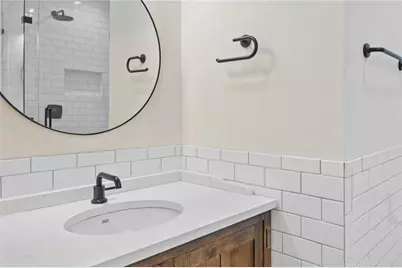 984 Lindbergh Drive NE, Atlanta, GA 30324 - Photo 10