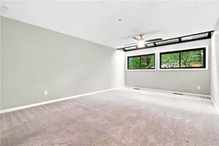 8810 N Mt Dr, Alpharetta, GA 30022 - Photo 14