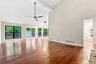 8810 N Mt Dr, Alpharetta, GA 30022 - Photo 2