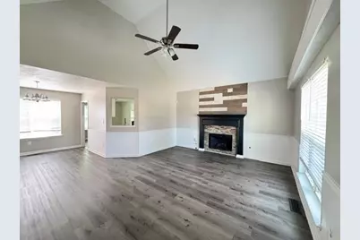 304 Lafayette Street, Dallas, GA 30157 - Photo 2