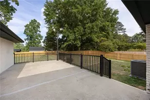 3767 Plumcrest Rd SE, Smyrna, GA 30082 - Photo 30