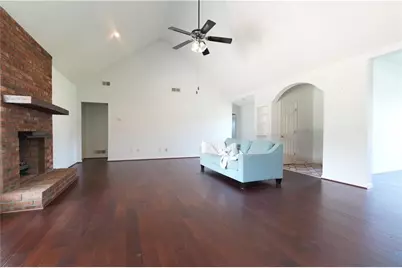 1041 Forest Hills Drive SE, Conyers, GA 30094 - Photo 4