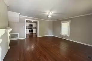 22 Quarry St, Gainesville, GA 30501 - Photo 2