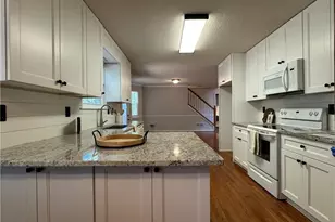 207 Williamsburg Cir, McDonough, GA 30253 - Photo 12