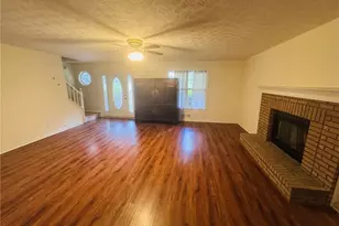 981 Streamwater Cove, Lawrenceville, GA 30045 - Photo 10