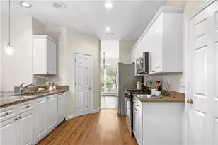 1150 Northpoint Trace, Roswell, GA 30076 - Photo 16