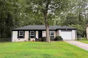 6451 Valley Dale Dr, Riverdale, GA 30274 - Photo 2