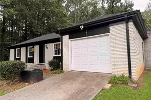 6451 Valley Dale Dr, Riverdale, GA 30274 - Photo 6