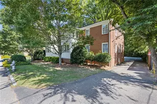115 Peachtree Memorial Dr NW, Atlanta, GA 30309 - Photo 24