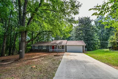 110 E Country Woods Drive, Covington, GA 30016 - Photo 1