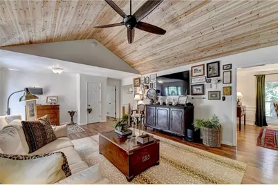 702 Plantation Cove, Woodstock, GA 30188 - Photo 16