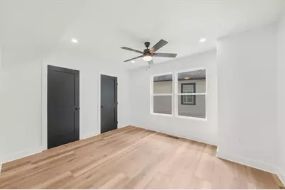 1040 Donnelly Avenue SW, Atlanta, GA 30310 - Photo 14
