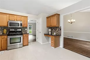 13 Finch Ct SE, Acworth, GA 30102 - Photo 10