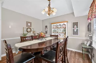732 Windy Dr, Stone Mountain, GA 30087 - Photo 18