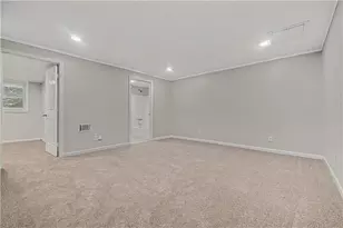 580 Westchester Cir SW, Marietta, GA 30064 - Photo 20