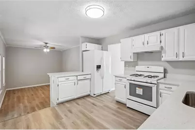 525 Abbotts Hill Lane, Johns Creek, GA 30097 - Photo 12