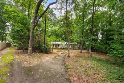 4715 Ridgeview Road, Atlanta, GA 30338 - Photo 2