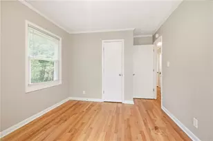 928 Magna Carta Dr NW, Atlanta, GA 30318 - Photo 20