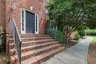 315 Summer Shade Ln, Roswell, GA 30075 - Photo 32