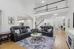 315 Summer Shade Ln, Roswell, GA 30075 - Photo 6