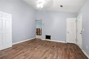 8971 Ashwood Dr, Riverdale, GA 30274 - Photo 10