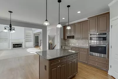 7708 Sleepy Lagoon Way, Flowery Branch, GA 30542 - Photo 16