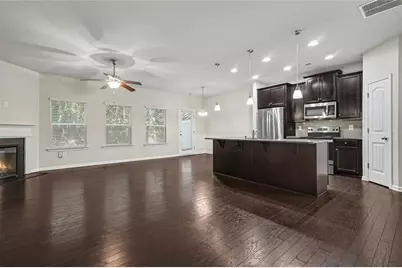 258 Britt Drive, Lawrenceville, GA 30046 - Photo 4