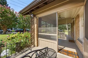 76 Peachtree Hills Ave NE, Atlanta, GA 30305 - Photo 6