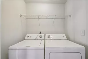 1305 Liberty Pkwy NW, Atlanta, GA 30318 - Photo 14